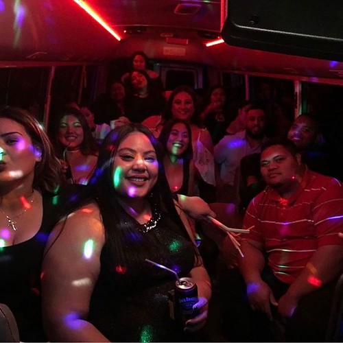 Birthday party on Part Shuttle bus from Oxley Park to MVP Club. #PartyShuttleOn #Birthdayparty #MVP
