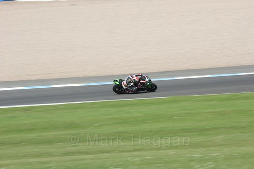 Jonathan Rea in World Superbikes at Donington Park, May 2017