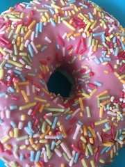 2017 (Day 195 - 14th Jul): "Homer Simpson" donut