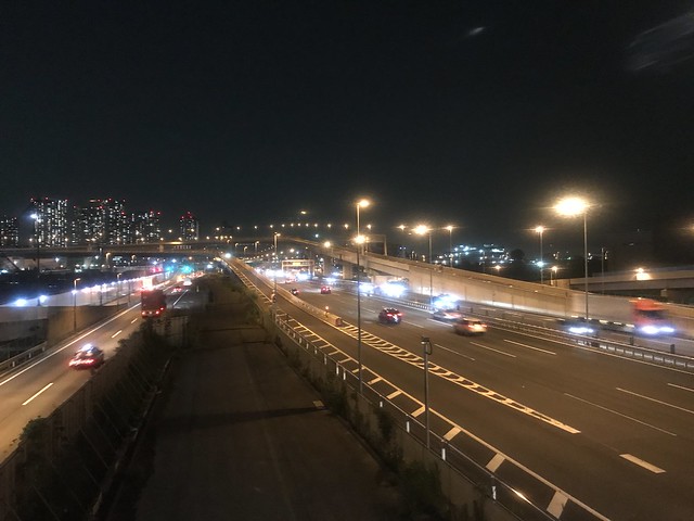 これは12車線の凄さ、東京の鼓動を24時...