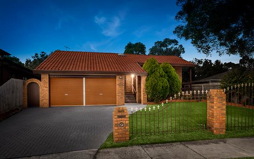 26 Coventry Cr, Mill Park VIC 3082