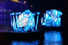 Rivers of Light Nighttime Experience • <a style="font-size:0.8em;" href="http://www.flickr.com/photos/28558260@N04/34364092763/" target="_blank">View on Flickr</a>