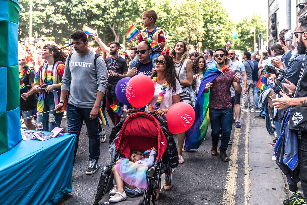 LGBTQ+ PRIDE PARADE 2017 [ON THE WAY FROM STEPHENS GREEN TO SMITHFIELD]-130022