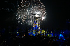 Happily Ever After Fireworks Show • <a style="font-size:0.8em;" href="http://www.flickr.com/photos/28558260@N04/34541958103/" target="_blank">View on Flickr</a>