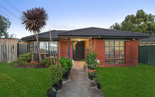 1 Meadowview Ct, Ferntree Gully VIC 3156
