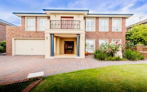 11 Water Pepper Court, South Morang VIC