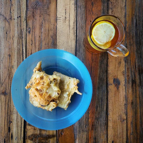 Fried Snack and Lemon Tea @ Warlos Palintang