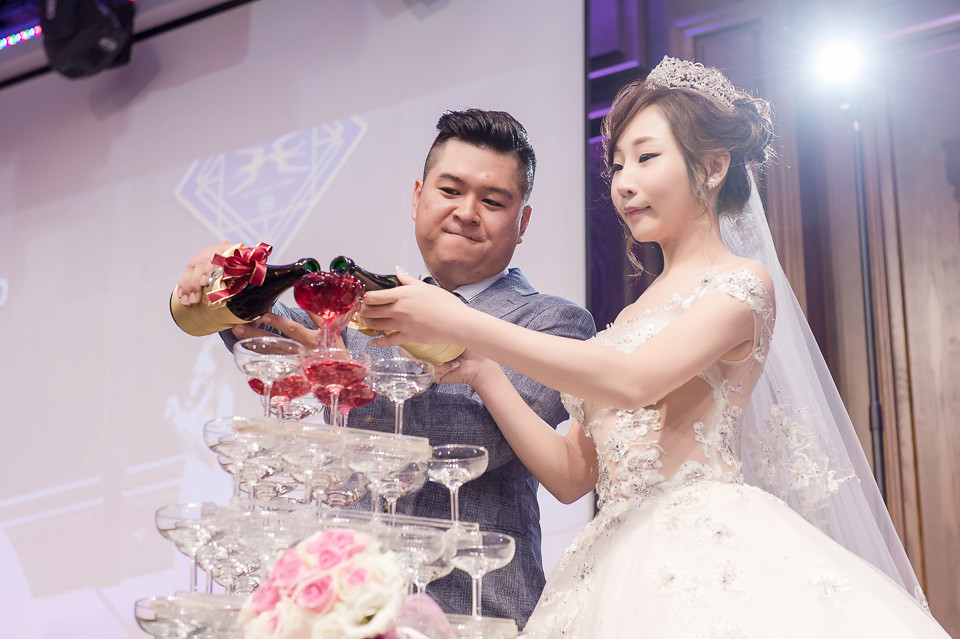 高雄婚攝 老新台菜 婚禮紀錄 Y & Y - 第64張圖 高雄婚攝 老新台菜 婚禮紀錄 Y & Y 064