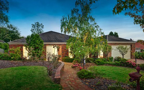2 Cresthaven Ct, Donvale VIC 3111