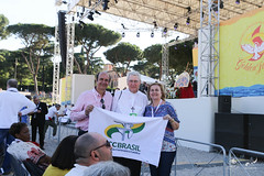 02-06-17 Jubileu de Ouro da RCC em Roma(26)