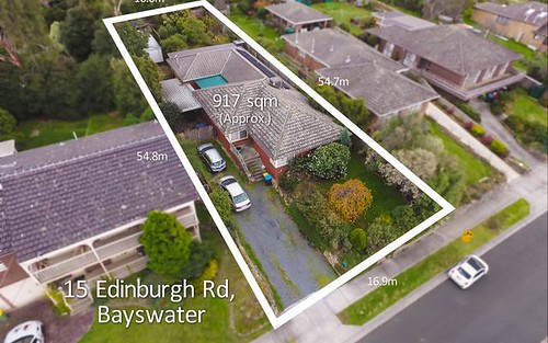 5 Edinburgh Road, Bayswater VIC 3153
