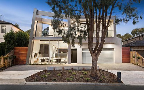 8 MacAlister Bvd, Yallambie VIC 3085