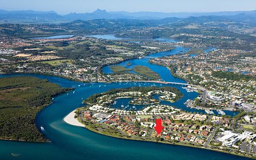 2/20 Keith Compton Dr, Tweed Heads NSW 2485