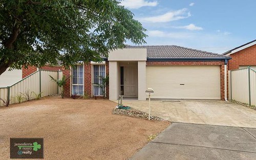 4 Darus court, Hoppers Crossing VIC