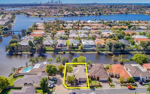 39 Gardendale Cr, Burleigh Waters QLD 4220