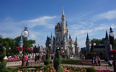 Walt Disney World: Cinderella Castle • <a style="font-size:0.8em;" href="http://www.flickr.com/photos/28558260@N04/34588102722/" target="_blank">View on Flickr</a>