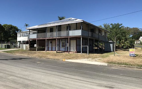 37 Gladstone Street, Mount Larcom QLD