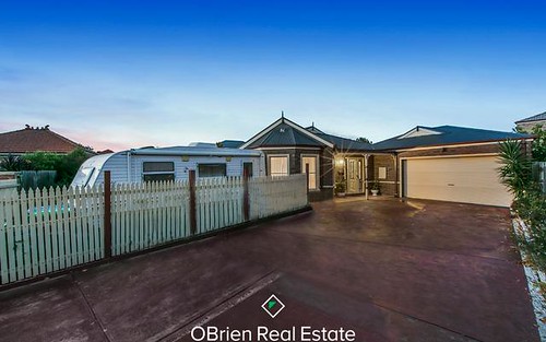 13 Fabriano Pl, Narre Warren South VIC 3805