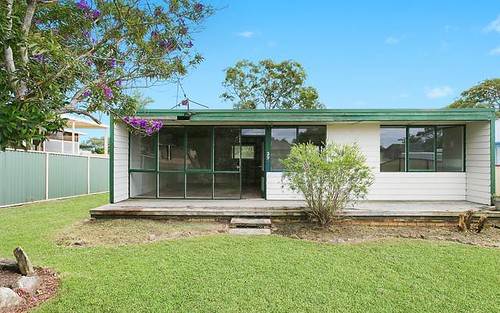 29 Dale Avenue, Chain Valley Bay NSW