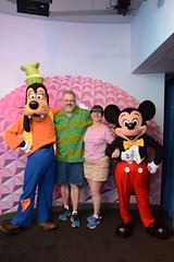 Tracey, Scott, Mickey and Goofy • <a style="font-size:0.8em;" href="http://www.flickr.com/photos/28558260@N04/34008209703/" target="_blank">View on Flickr</a>