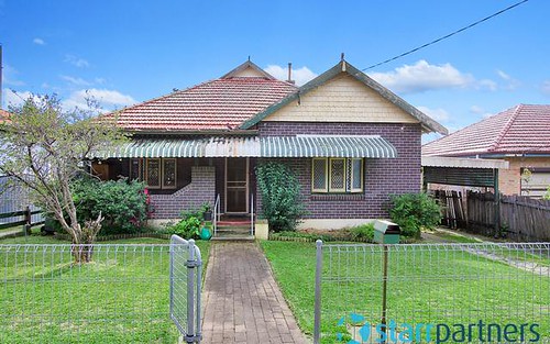 19 Grove St, Guildford NSW 2161