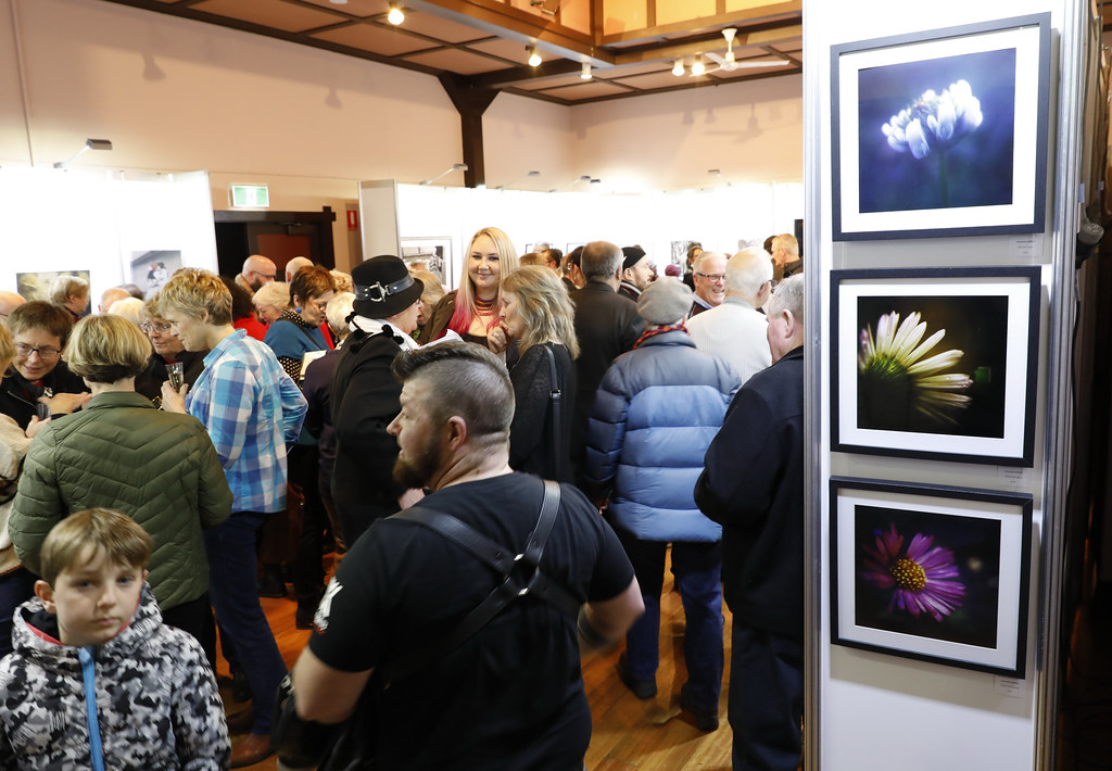 ann-marie calilhanna- bent art opening @ wentworth falls _086