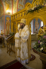 В Неделю 8-ю по Пятидесятнице епископ Воскресенский Савва совершил Божественную литургию в храме Воздвижения Креста Господня в Крекшино.