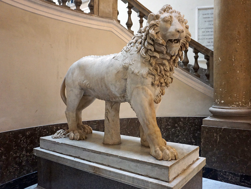 Leone Farnese at the National Archaeological Museum, Naples, Italy<br/>© <a href="https://flickr.com/people/38743501@N08" target="_blank" rel="nofollow">38743501@N08</a> (<a href="https://flickr.com/photo.gne?id=35220630744" target="_blank" rel="nofollow">Flickr</a>)