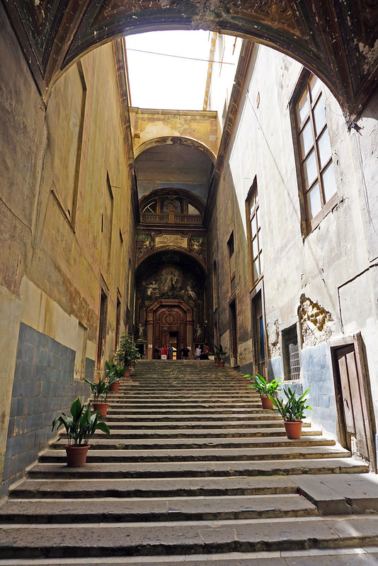 Entrance to the monastery and church of San Gregorio Armeno in Naples, Italy<br/>© <a href="https://flickr.com/people/38743501@N08" target="_blank" rel="nofollow">38743501@N08</a> (<a href="https://flickr.com/photo.gne?id=35483069913" target="_blank" rel="nofollow">Flickr</a>)