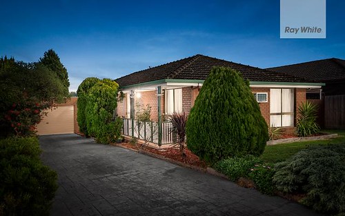 38 Wenden Rd, Mill Park VIC 3082