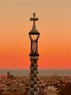 Gaudi. el Fort Plus. Barcelona.