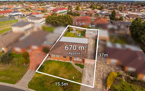 19 Papworth Pl, Meadow Heights VIC 3048