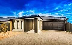 6 Inlet Street (off to Arena Ave), Roxburgh Park VIC