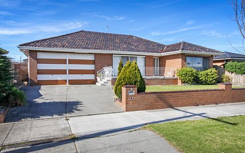 7 Dudley Ct, Gladstone Park VIC 3043