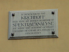 Anglų lietuvių žodynas. Žodis kirchhoff reiškia Kirchhoffas lietuviškai.