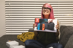 0806 Emily shows off her new Nintendo Switch