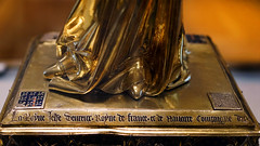 feet and inscription, Virgin and Child of Jeanne d'Evreux (detail)