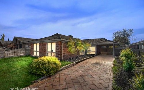 70 Whitsunday Drive, Hoppers Crossing VIC