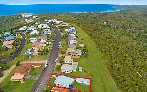 5 Pacific St, Angourie NSW 2464