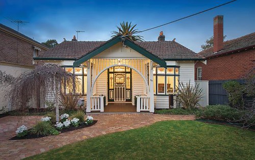 20 Allenby Rd, Canterbury VIC 3126