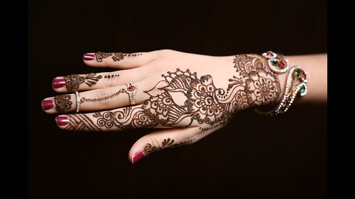 Learn Stylish Simple Mehndi Henna Designs For Beginners