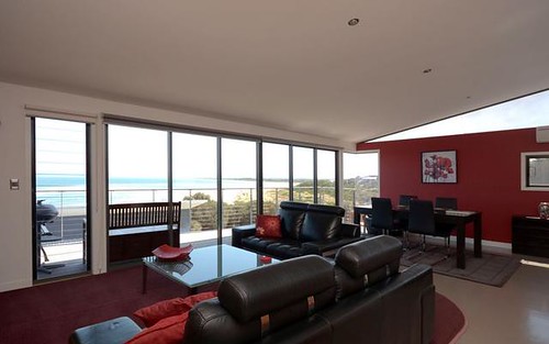 Apartment 1 or 2 14 Meika Place, Coles Bay TAS