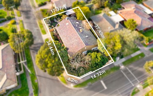 28 Highfield Rd, Doncaster East VIC 3109