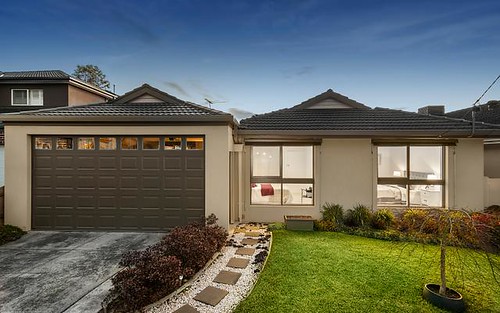 62 Barter Cr, Forest Hill VIC 3131