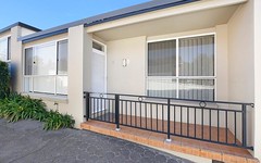 1/8 Buckle Crescent, West Wollongong NSW