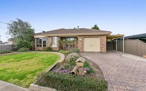 16 Dona Dr, Hoppers Crossing VIC 3029