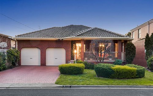 3 Leila Cr, Bell Post Hill VIC 3215