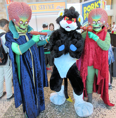 pokemon luxray costume convention furry alien