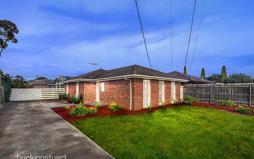 20 Perry Cl, Melton VIC 3337