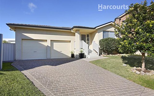 9 Lovely Place, St Helens Park NSW